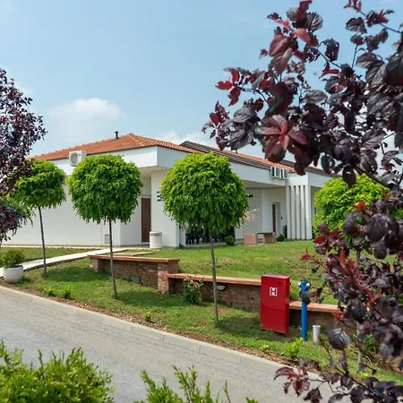 Alexander Aparthotel