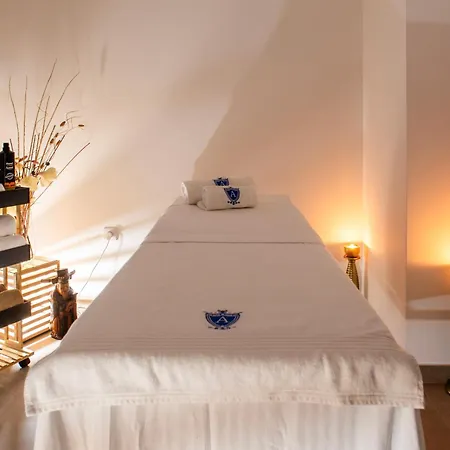 Alexander 公寓式酒店 4*